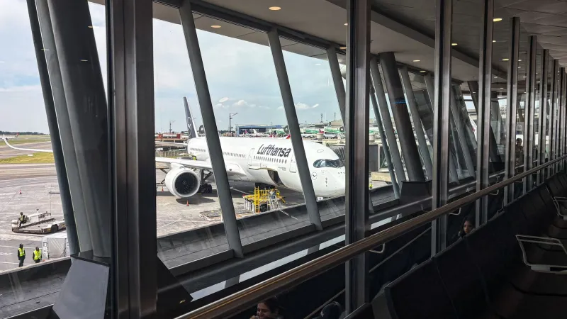 That 'Direct' Flight Home Might Not Be What You Think — Here's How Airlines Hide the Truth